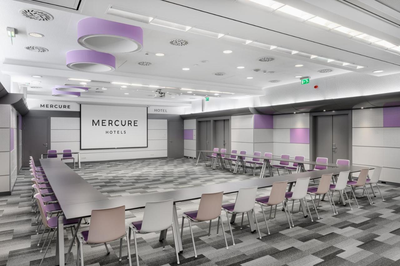 Отель Mercure Castle Hill